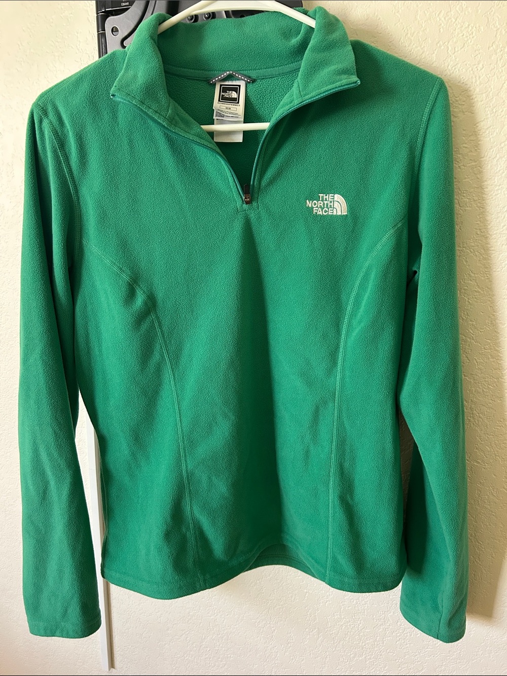 The North Face TKA 100 micro-fleece jacket, size medium